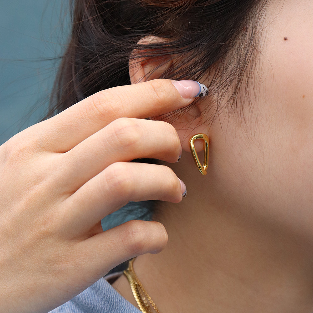 Modern Link Studs